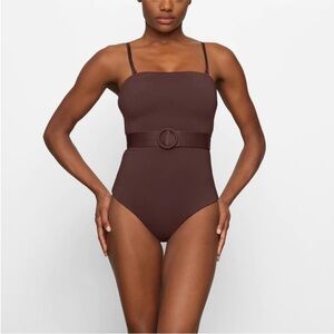 NEW Skims Sculpting Swim Strapless One Piece with Belt & Straps in Cocoa 4X Plus
